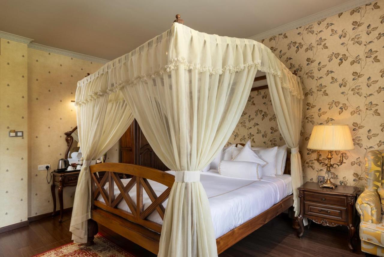 The Westbury Palace Nuwara Eliya Exterior foto